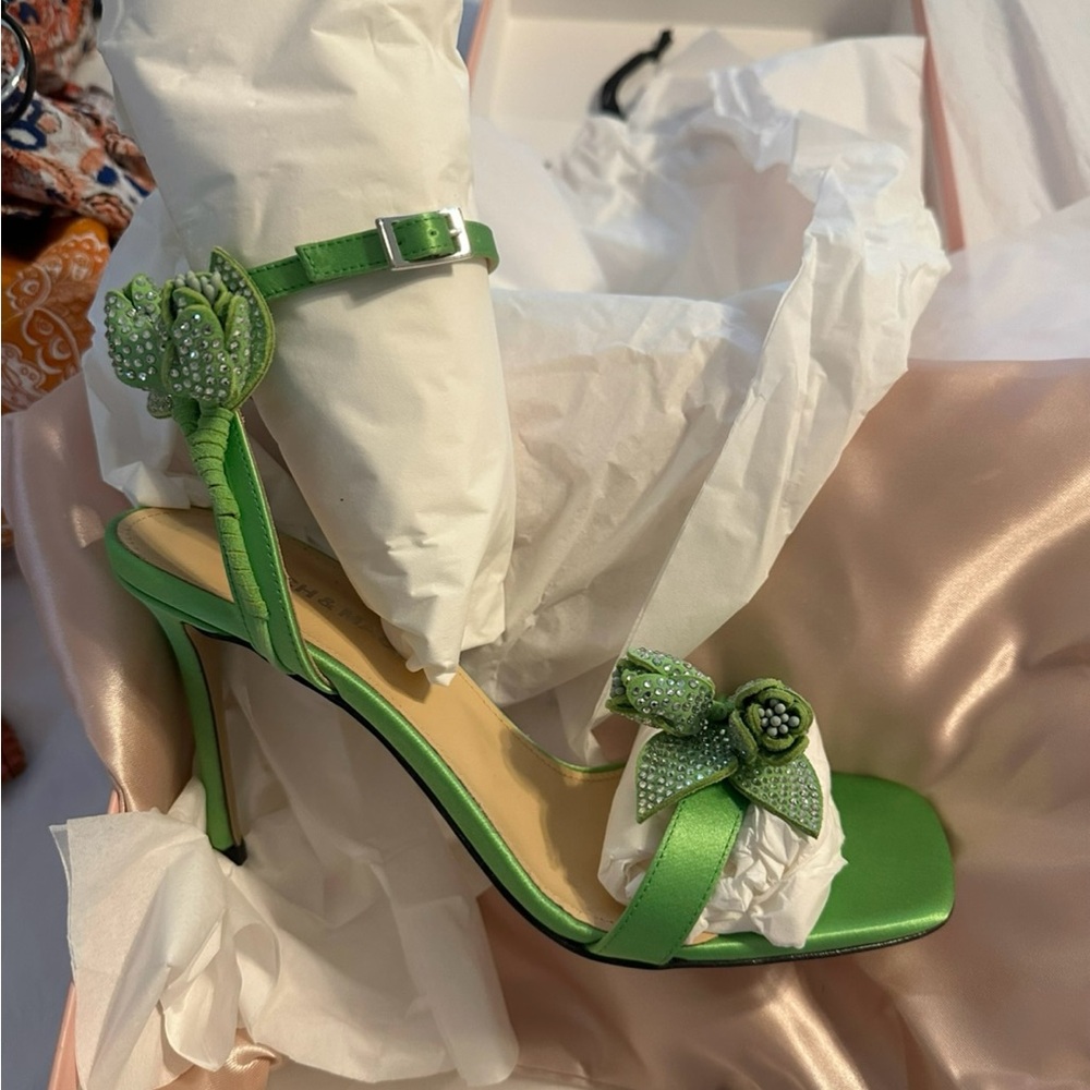 Mach and Mach 110mm Wonder Tulip Satin Sandals - Picture 2 of 5